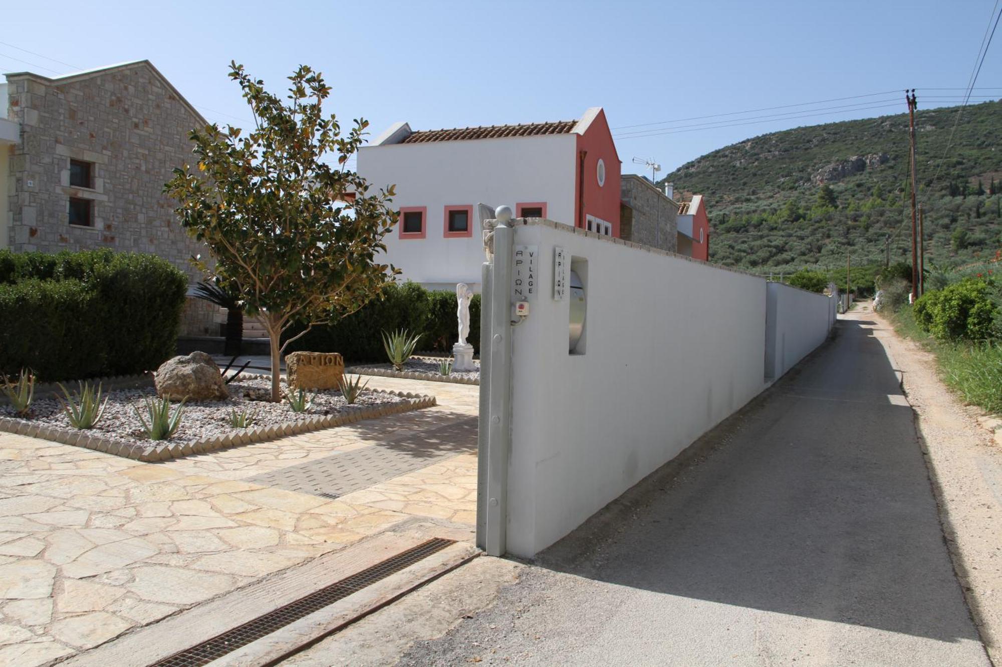 Αριων Village & Suites Nafplio Exterior photo